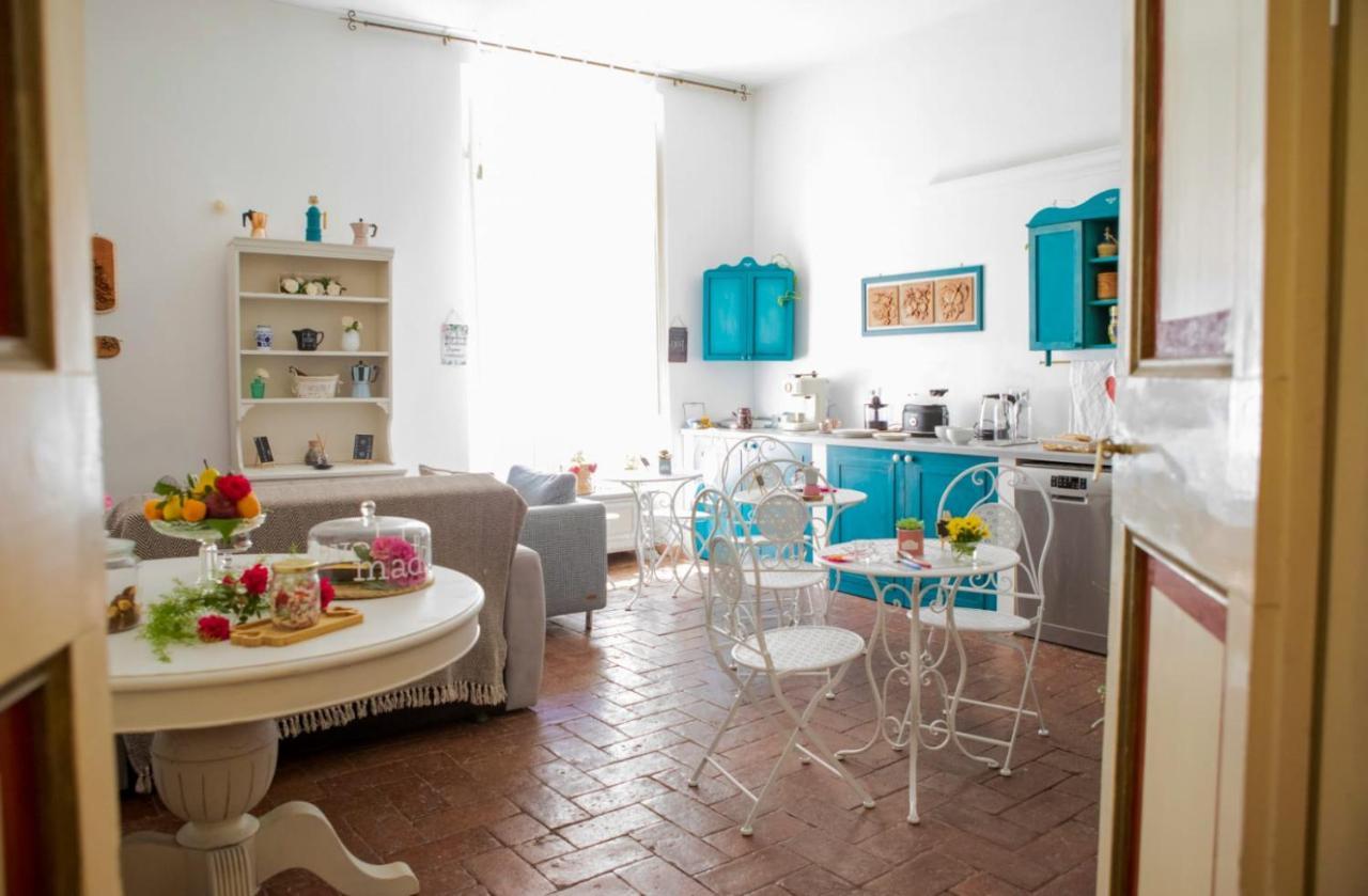 La Maison D'Etrusque Bed and Breakfast Tarquinia Eksteriør billede